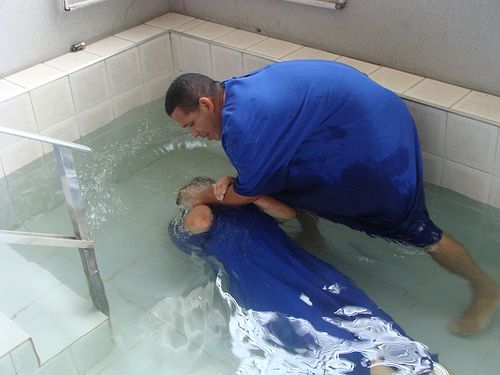 ¿Salvación sin bautismo?