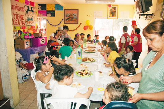 T-Ayudo por los niños