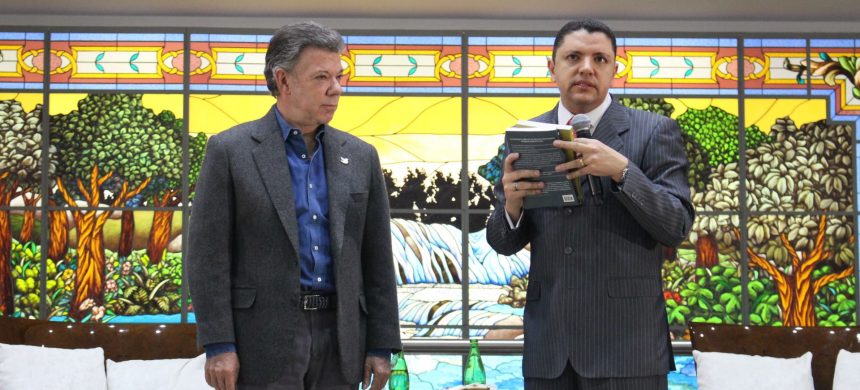 El Presidente de Colombia visitó la Universal