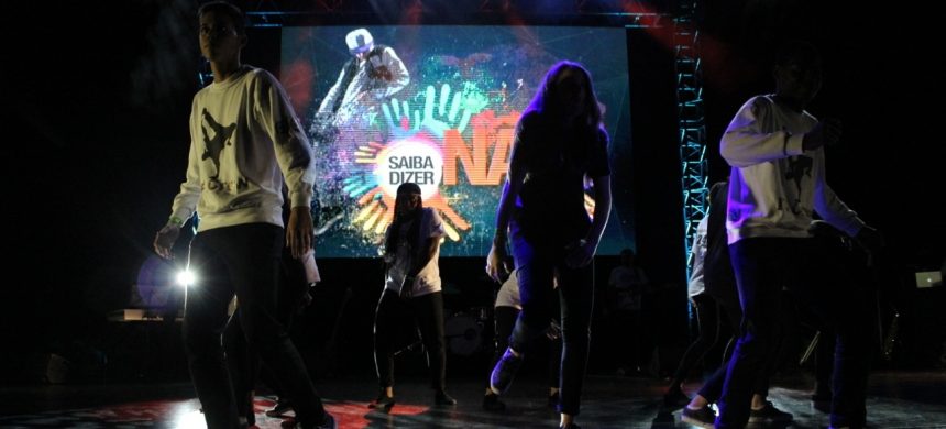 La Universal desafía a los jóvenes y exige un cambio
