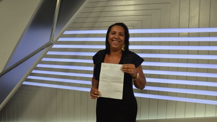 Ella fue desahuciada por la medicina