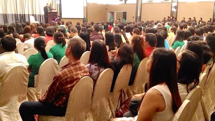 Evento en Asia reúne a 4 mil personas