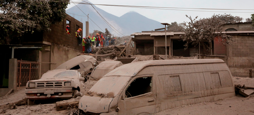 La Universal de Guatemala se suma a los esfuerzos para ayudar a las víctimas del volcán